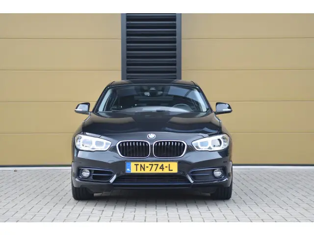 BMW 1 Serie 118i Edition Sport Line 2017 Benzine