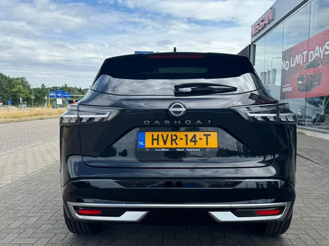 Nissan QASHQAI 1.3 MHEV Xtronic Tekna Plus 2025 Benzine 6