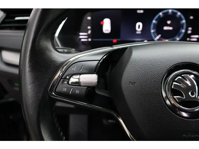 Škoda Octavia Combi 1.0 Business Edition 2022 Benzine 27