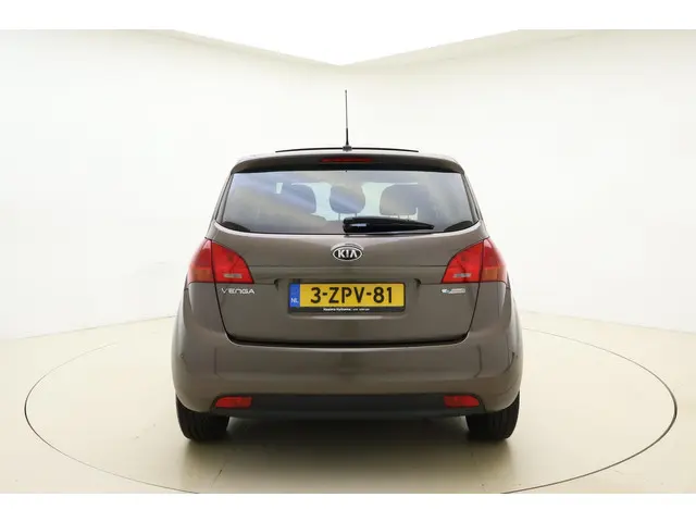 Kia Venga 1.4 CVVT 90pk Vibe 2015 Benzine 11