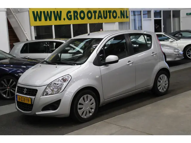 Suzuki Splash 1.0 VVT Comfort EASSS 2015 Benzine