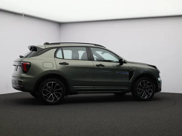 Lynk & Co 01 1.5 Core 2025 Hybride Benzine 2