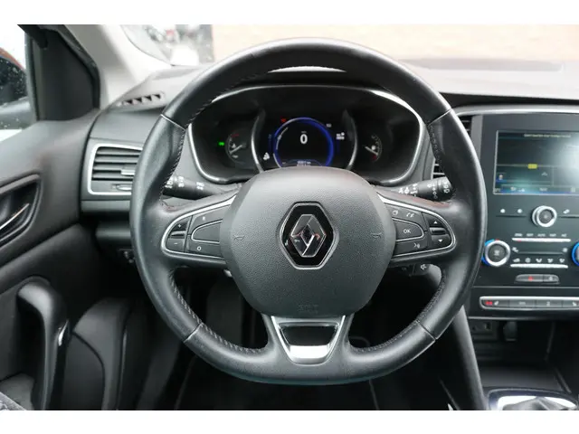 Renault Mégane Estate 1.3 TCe Limited 2020 Benzine 19