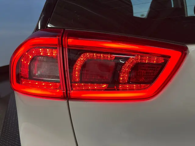 Kia Niro 1.6 GDi Hybrid DynamicLine 2018 Hybride Benzine 11