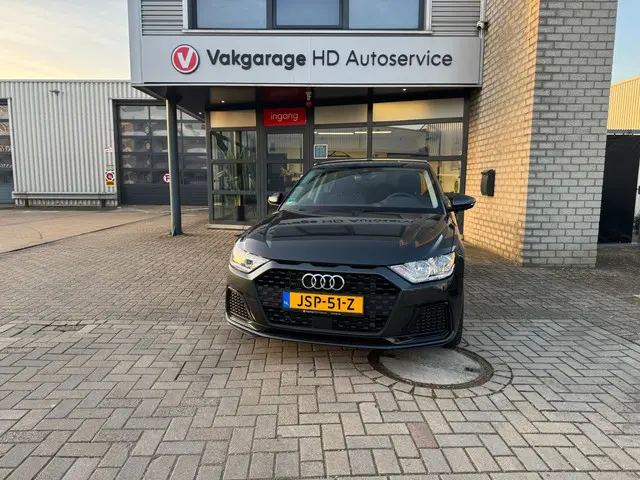 Audi A1 Sportback Advanced Edition 2022 Benzine 8