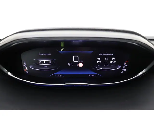 Peugeot 3008 1.2T 130pk Blue Lease Allure 2021 Benzine 31