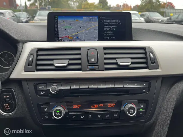 BMW 3 Serie 320i xDrive NAVI*CLIMA*TREKHAAK* 2014 Benzine 12