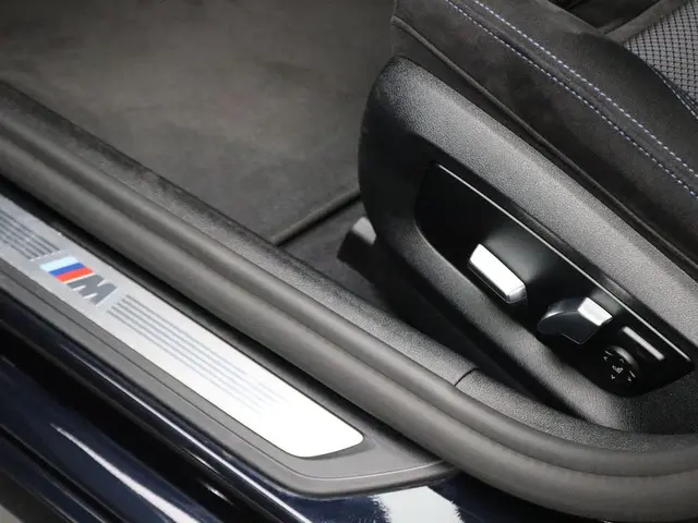 BMW 5 Serie Sedan 540i 2022 Benzine 43