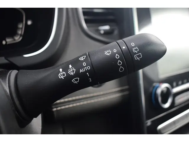 Renault Scénic 1.3 TCe Bose 2019 Benzine 23