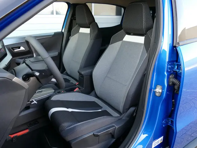 Opel Frontera 1.2 Turbo Hybrid GS 2026 Hybride Benzine 8