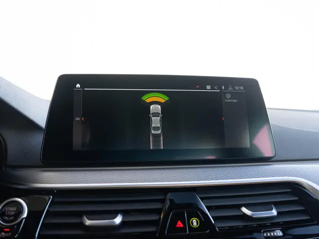 BMW 5 Serie Sedan 520i 2020 Benzine 27