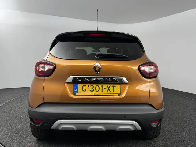Renault Captur 1.3 TCe 150 Intens Automaat 2020 Benzine 20