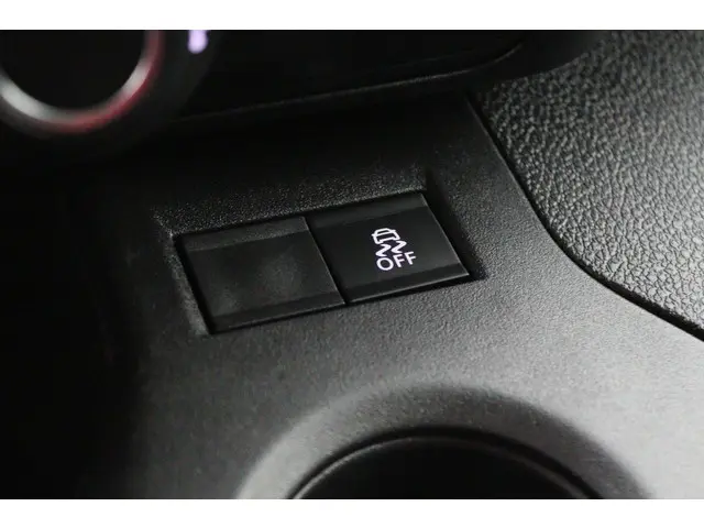 Opel Combo 1.5D L1H1 Edition 2020 Diesel 39