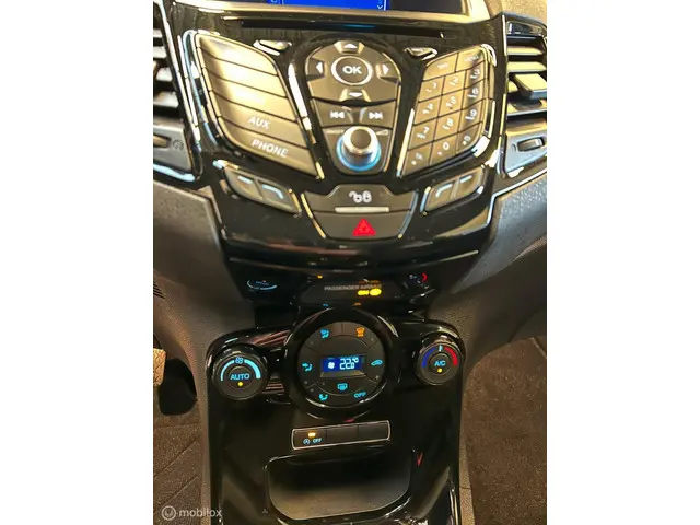 Ford Fiesta 1.0 EcoBoost Titanium 2017 Benzine 10
