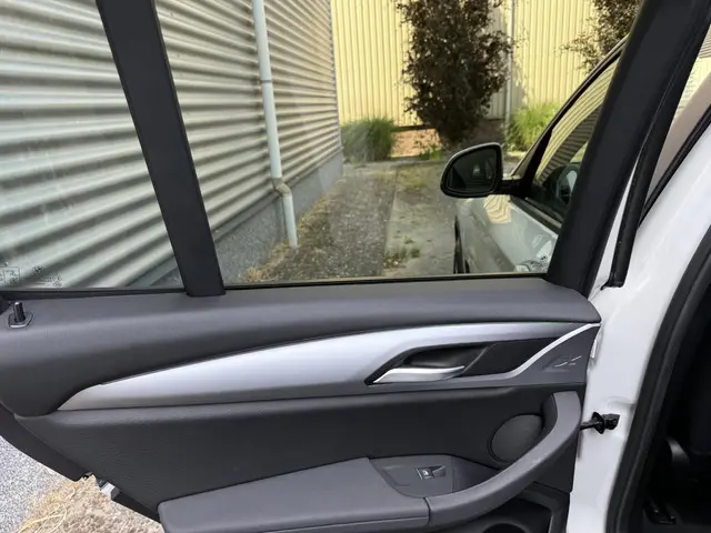 BMW X3 xDrive30e Executive 24372km 2021 Hybride Benzine 19