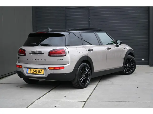MINI Clubman 3