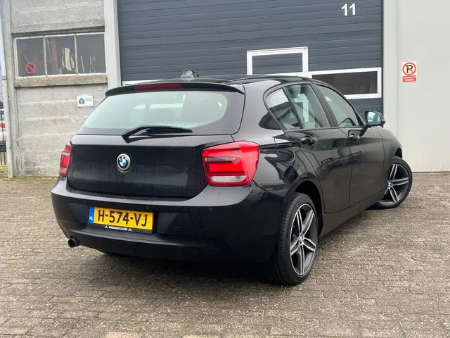 BMW 1 Serie 114i Business+ | Navi + Airco 2012 Benzine 5