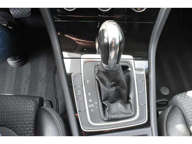 Volkswagen Golf 1.2 TSI Highline 2013 Benzine 16