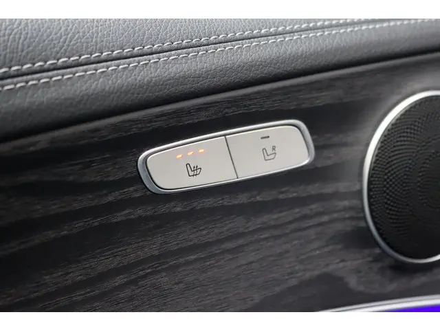 Mercedes-Benz E-Klasse 200 AMG Line | 2017 Benzine 12