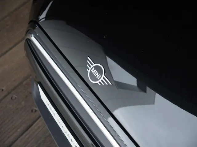 MINI 5-Deurs One Business Edition 2021 Benzine 14