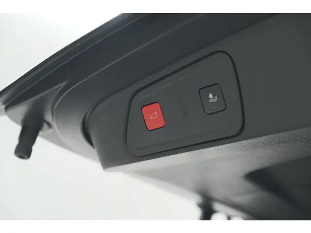 Peugeot 3008 1.2 Hybrid 136 GT 2024 Hybride Benzine 69