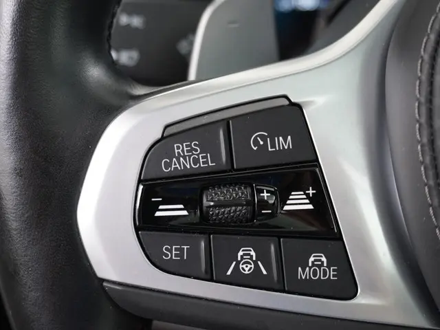 BMW X5 xDrive45e High Executive 2022 Hybride Benzine 34