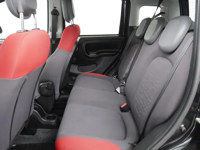 Fiat Panda 0.9 TwinAir Sempre 2013 Benzine 10