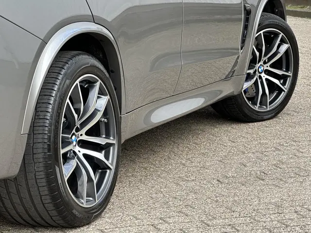 BMW X5 M 575pk 2015 Benzine 42