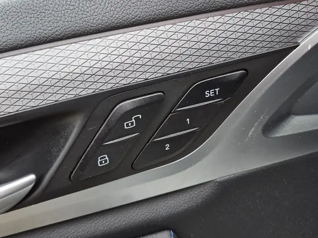 BMW X3 xDrive20i M SPORT 2022 Benzine 26