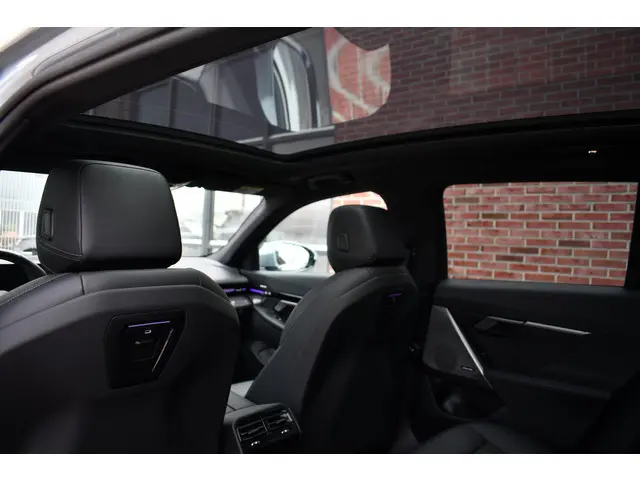 BMW 5 Serie Touring 520i M-Sport 2024 Benzine 10