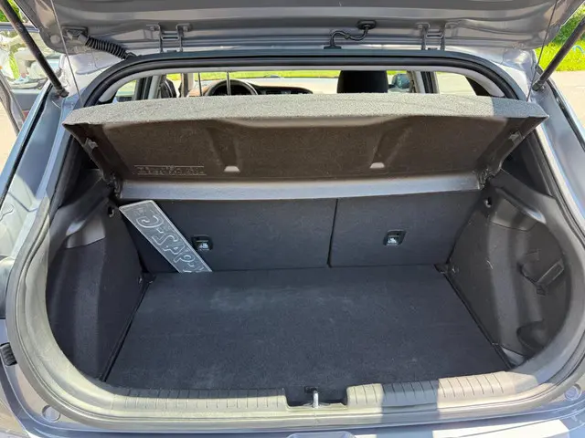 Hyundai i20 1.0 T-GDI Comfort RIJKLAARPRIJS! 2018 Benzine 11