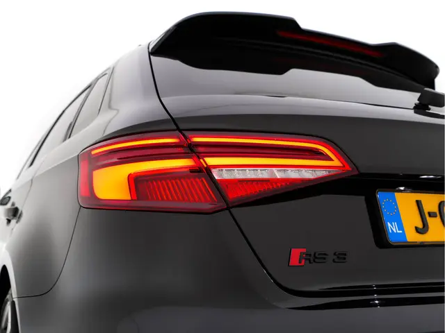 Audi RS3 2.5 TFSI quattro 2017 Benzine 36
