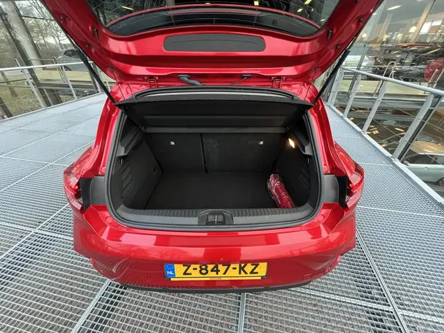 Mitsubishi Colt 1.6 HEV Intense 2024 Hybride Benzine 9