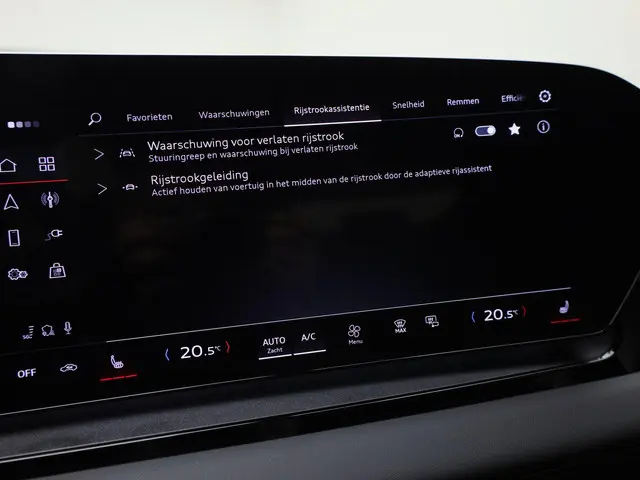 Audi Q6 e-tron S edition 286 PK 2026 Elektrisch 31