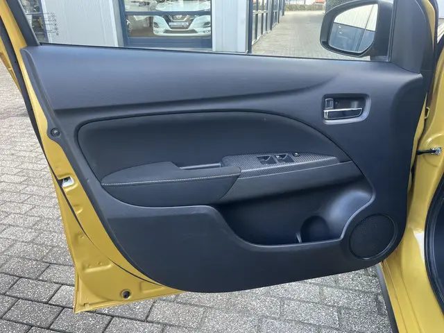 Mitsubishi Space Star 1.2 Active 2020 Benzine 15