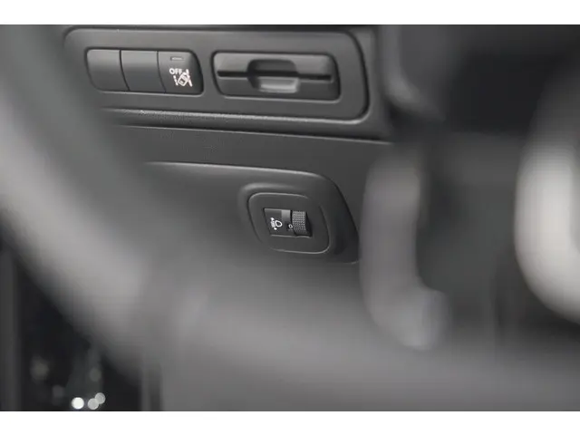 Citroën C3 Aircross PureTech 130 EAT6 Max 2024 Benzine 36
