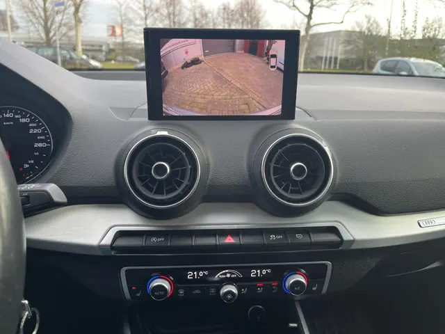 Audi Q2 1.0 30 TFSI 85kW Design 2020 Benzine 14