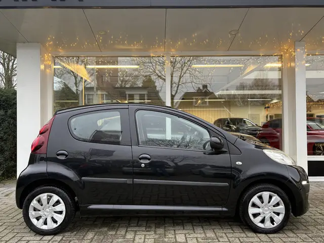 Peugeot 107 2