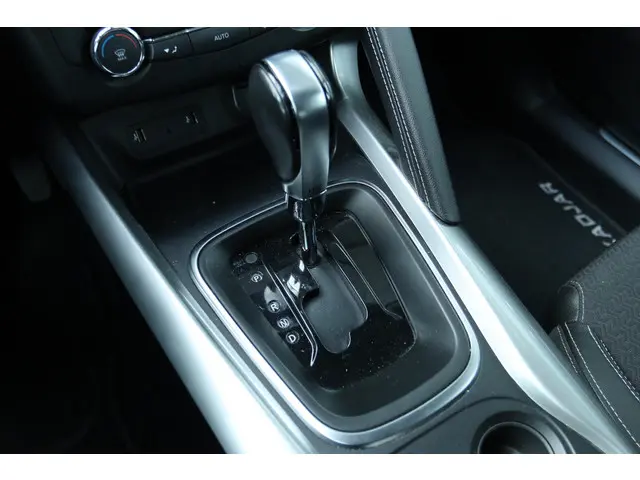 Renault Kadjar 1.2 TCe INTENS AUT. 2016 Benzine 24