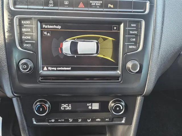 Volkswagen Polo 1.4 TDI Comfortline 2014 Diesel 17