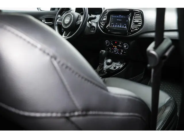 Jeep Compass 1.4 MultiAir Limited 4x4 2017 Benzine 13