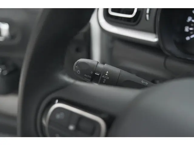 Citroën C3 PureTech 110 EAT6 Feel Edition 2020 Benzine 34