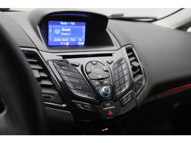 Ford Fiesta 1.0 EcoBoost Titanium 2017 Benzine 21