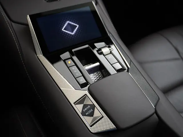 DS DS 4 1.2 PureTech Opéra 2024 Benzine 39