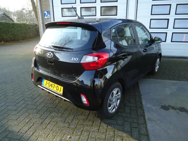 Hyundai i10 1.0 Premium 2020 Benzine 3