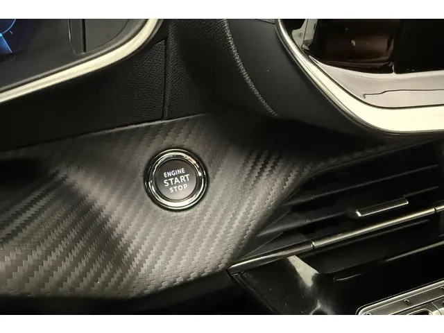 Peugeot 208 1.2 PureTech GT 2023 Benzine 31