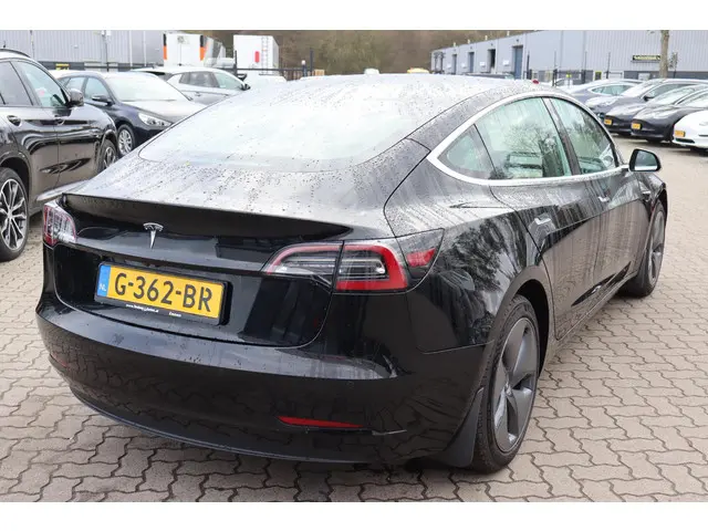 Tesla Model 3 Long Range RWD 75 kWh 2019 Elektrisch 5