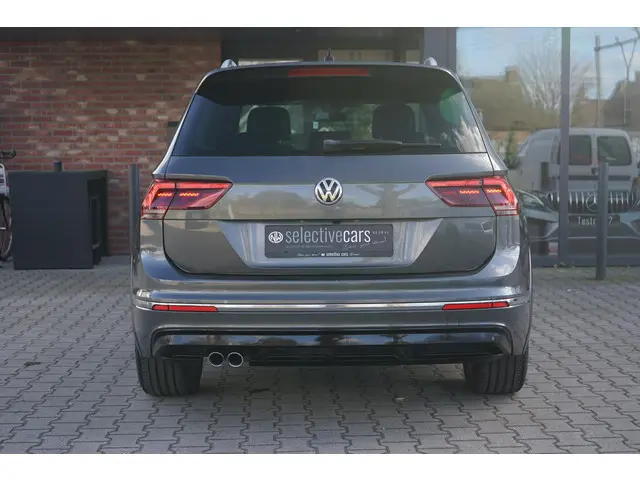 Volkswagen Tiguan 2.0 TSI 4Motion 2017 Benzine 30