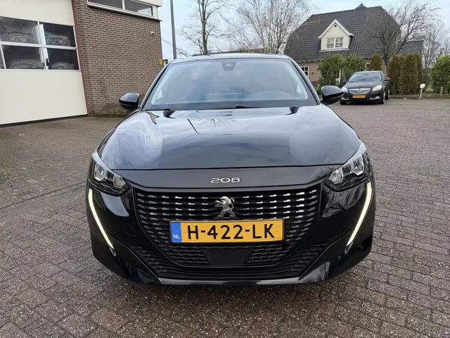Peugeot 208 1.2 PureTech 2020 Benzine 6