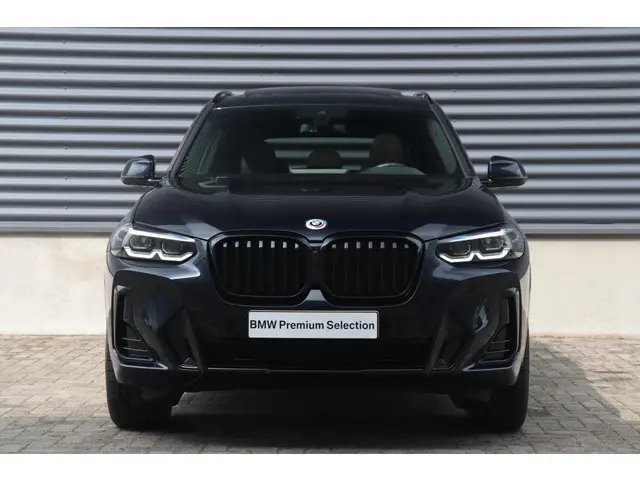 BMW X3 xDrive20i 2023 Benzine 3